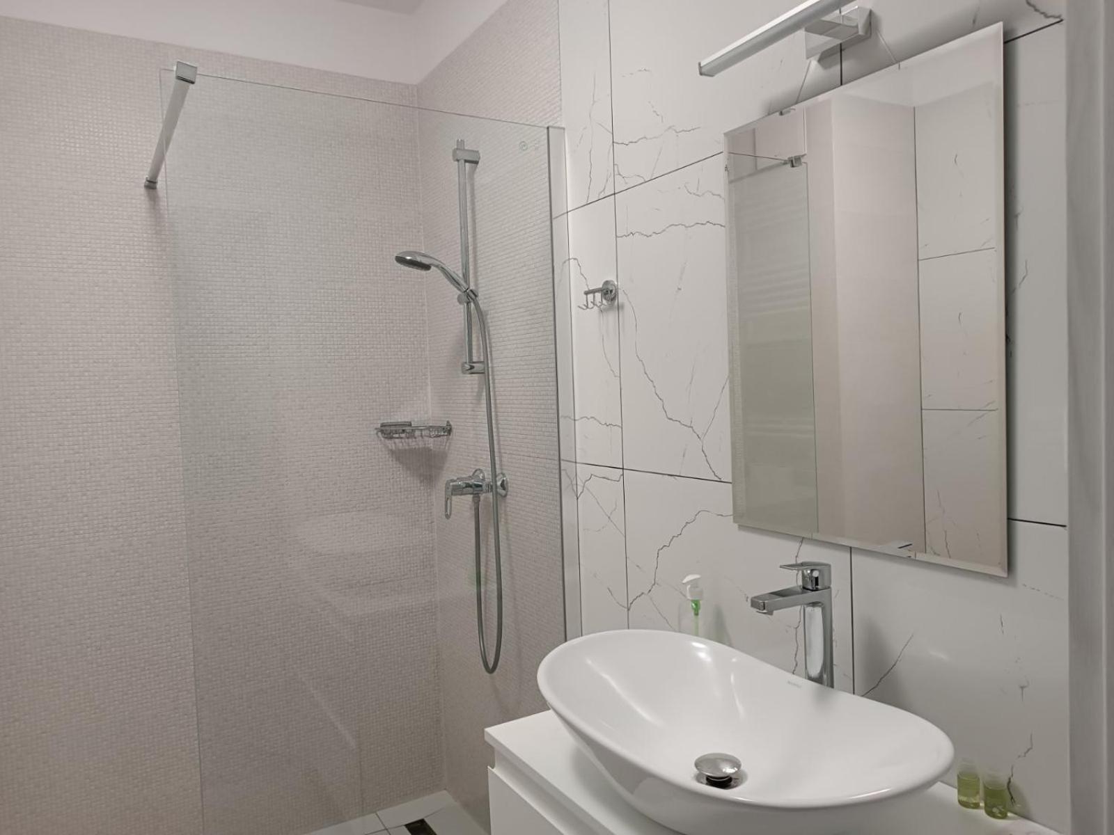 Apartamenty Wiktoryn 6A Varšava Exteriér fotografie